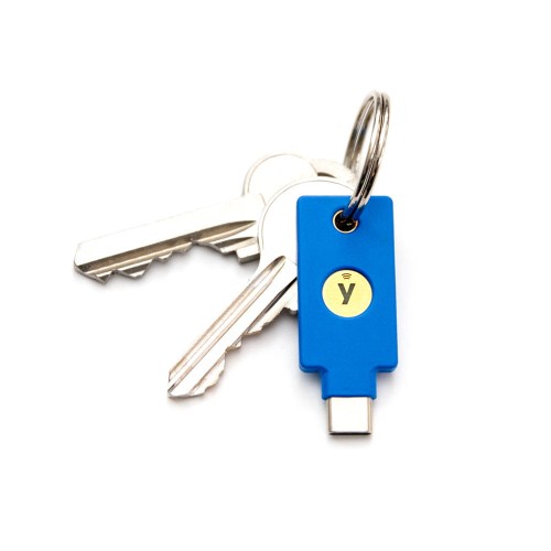 Security Key C NFC 2.jpg
