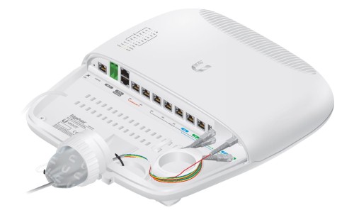 UBNT-EP-R8.jpg