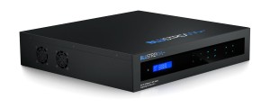 Blustream Matryca 8x8 HDBaseT™  70m (4K 60Hz 4:4:4 do 40m)