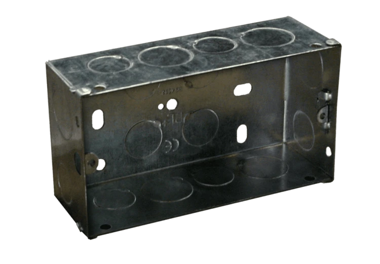 audac-wb50-fs-flush-mount-box-for-audac-wallpanel-solid-wall.png