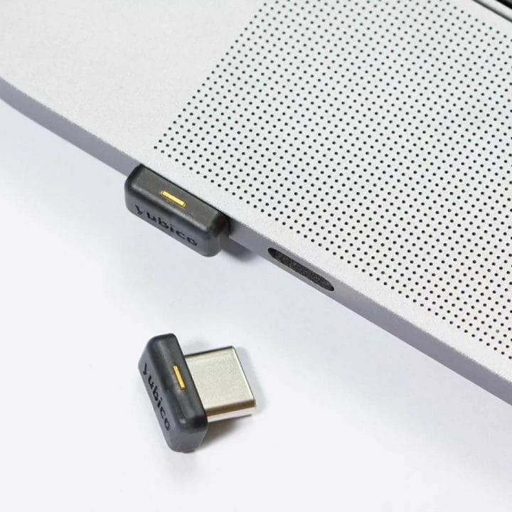 YubiKey-5C-Nano(2).jpg
