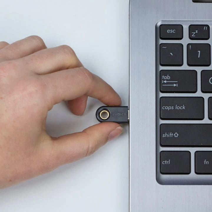 YubiKey-5C(2).jpg