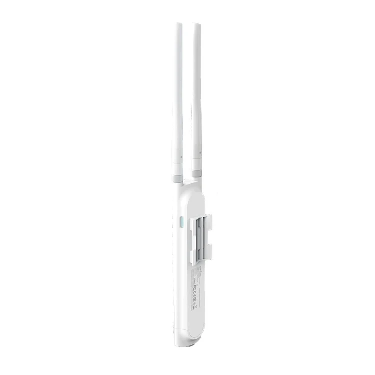 EAP110_OUTDOOR_1.jpg